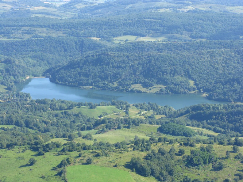 Vue aérienne du lac de Mondély. Lac de Mondelly-JV (2).jpg